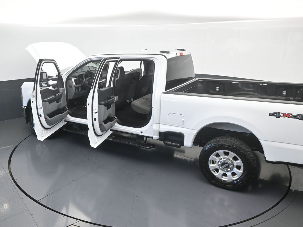 Used 2024 Oxford White Ford XLT image 72