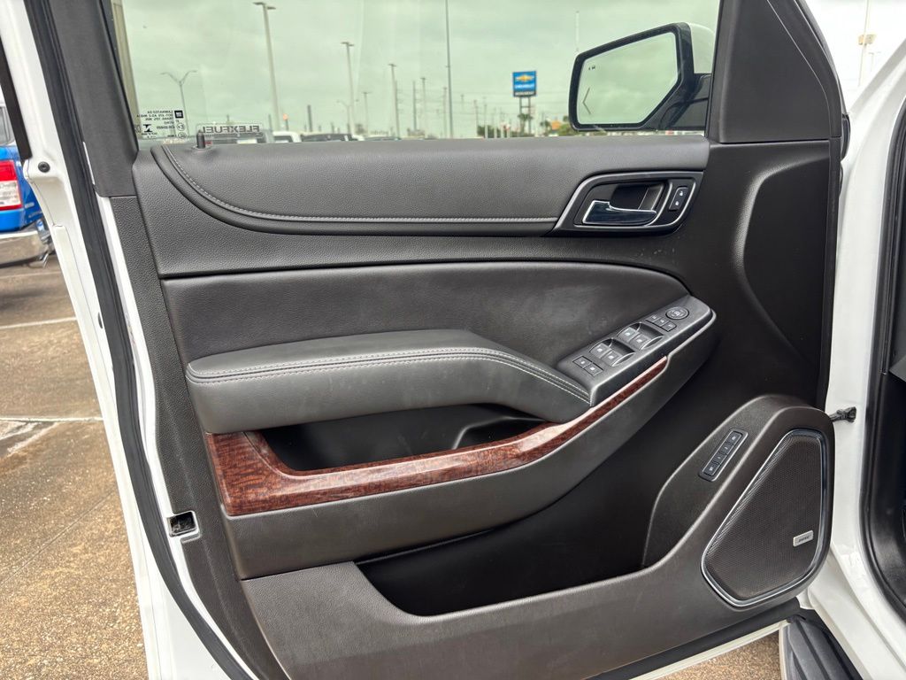 2019 GMC Yukon XL SLT White at Shottenkirk Kia Fort Bend