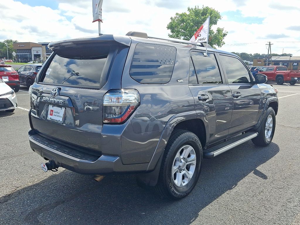 Thumbnail: 2021 Toyota 4Runner - 6