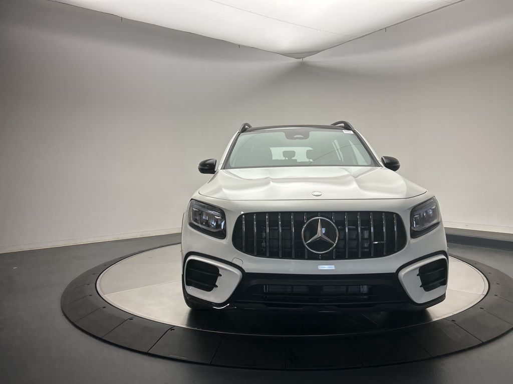 Thumbnail: 2026 Mercedes-Benz GLB - 2