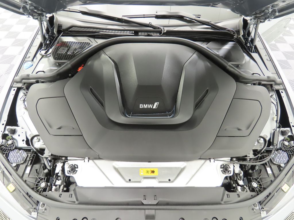 Thumbnail: 2024 BMW i4 - 30