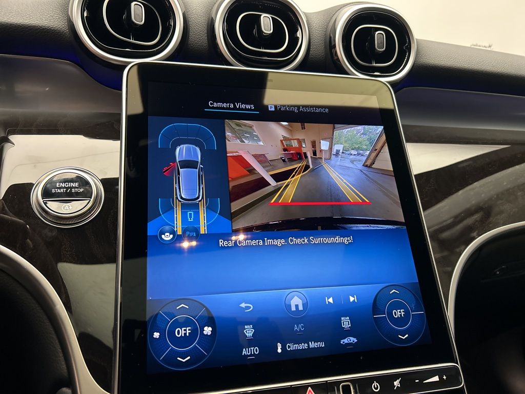 Thumbnail: 2026 Mercedes-Benz GLC - 18