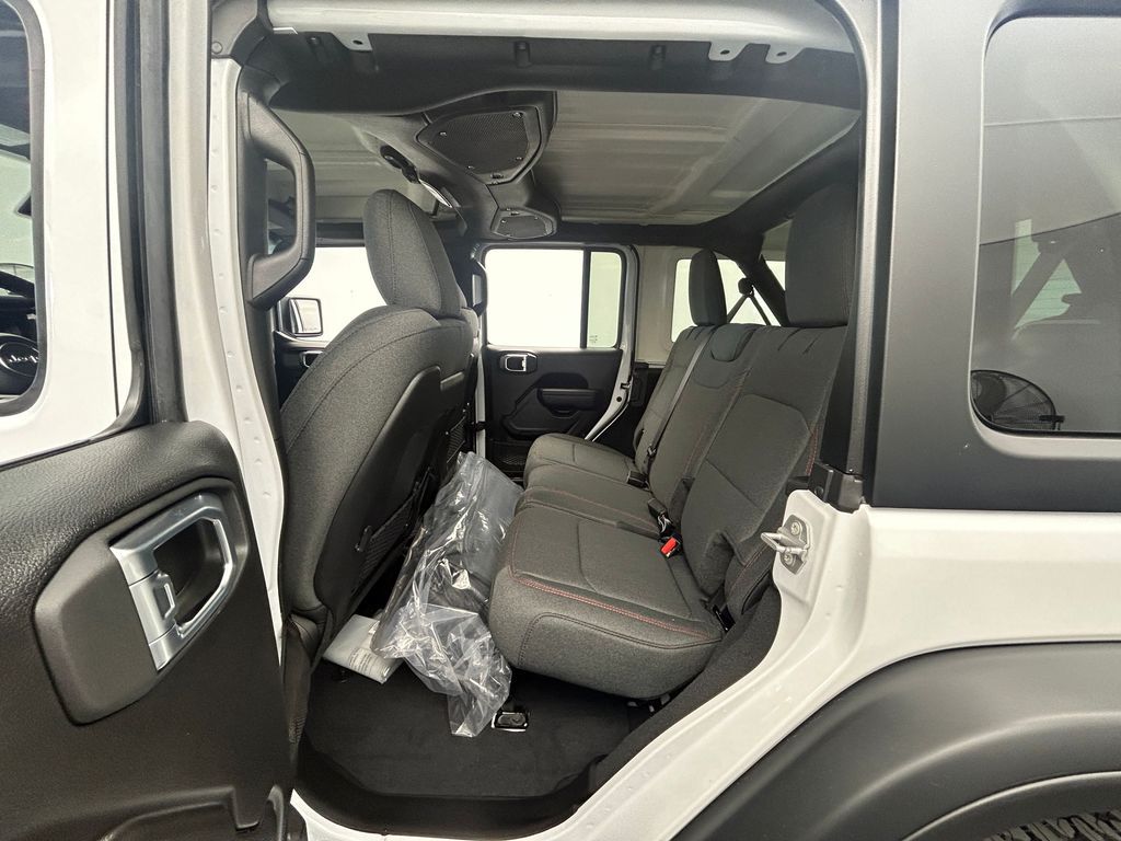 New 2026 Bright White Clearcoat Jeep Rubicon image 29