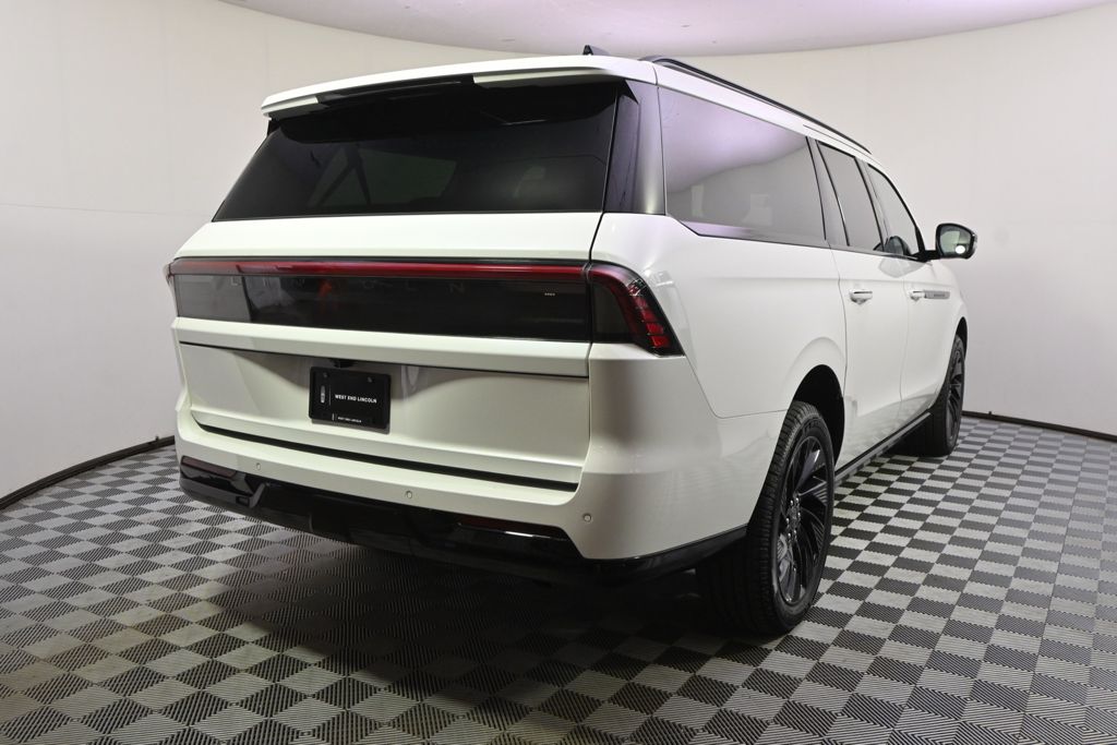 New 2026 White Lincoln Reserve image 6