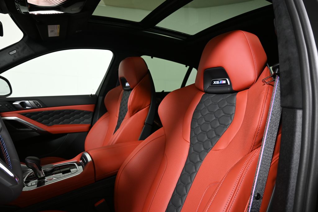 Thumbnail: 2026 BMW X6 - 16