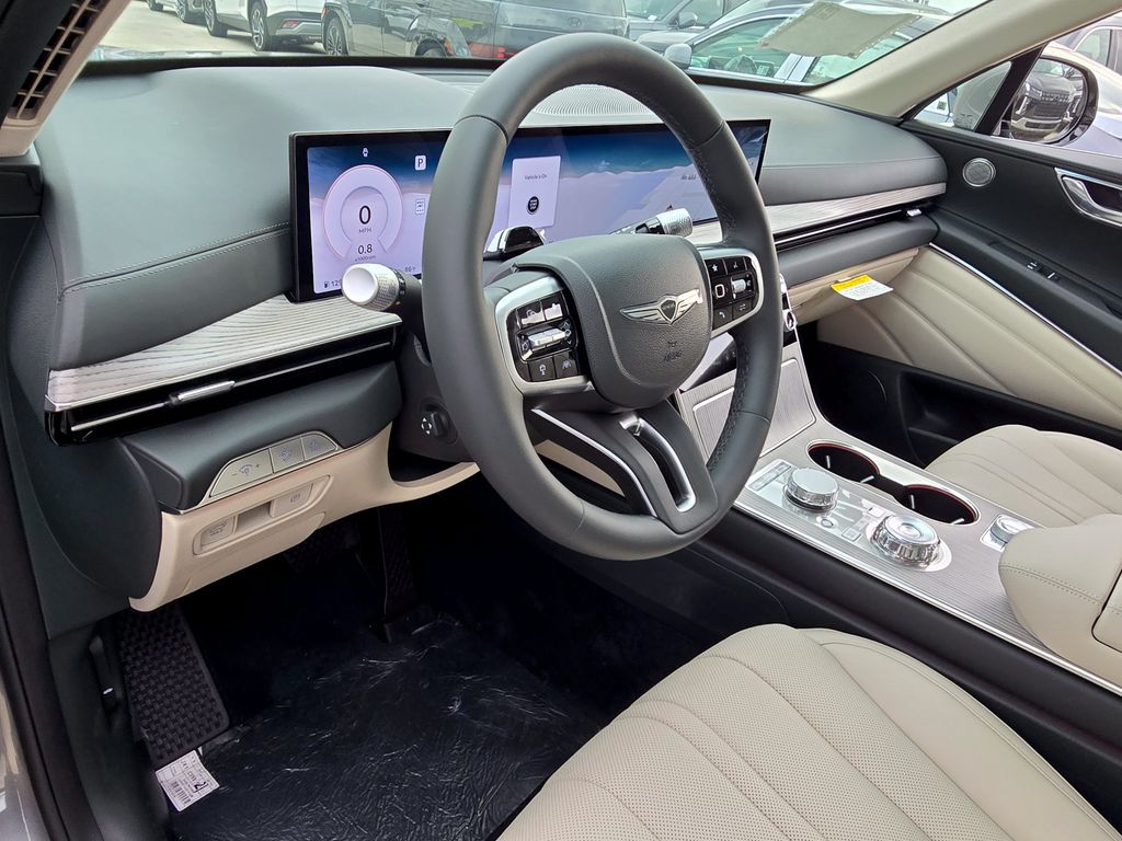 New 2026 Silver Genesis 2.5T image 14