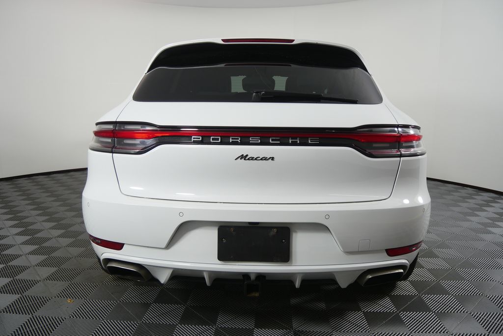 Thumbnail: 2021 Porsche Macan - 4