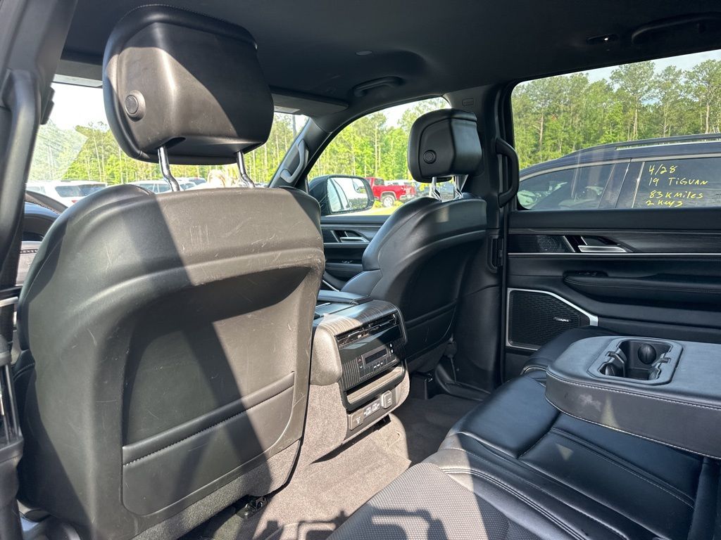2024 Bright White Clearcoat Jeep Wagoneer Series II RWD SUV