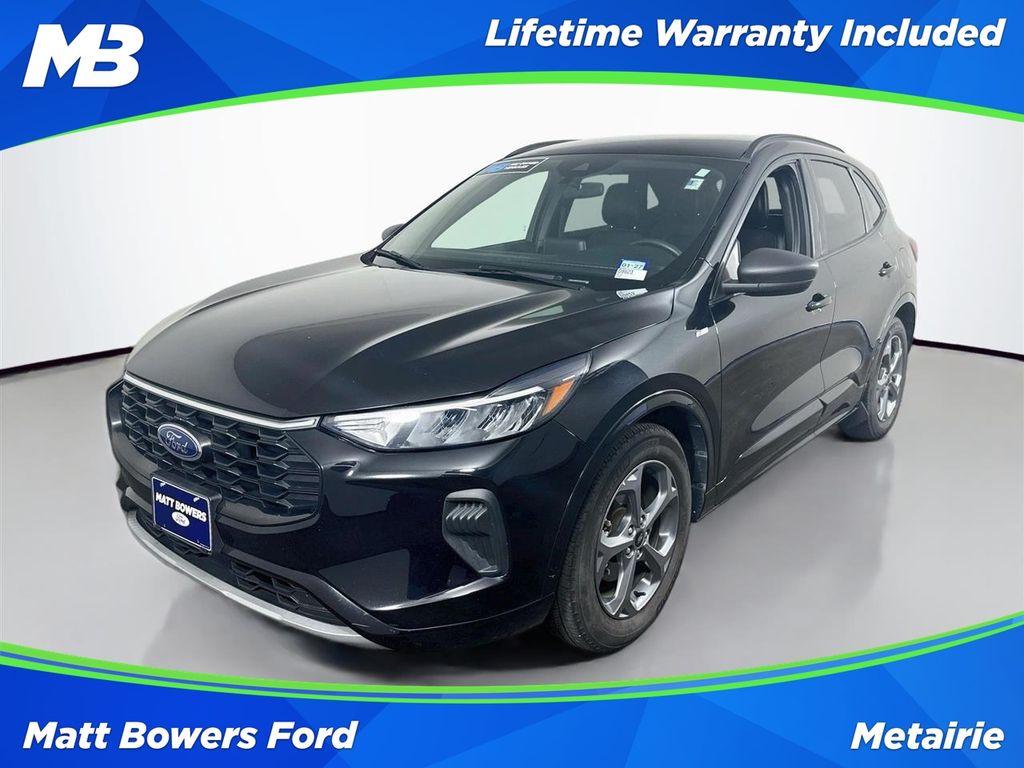 Black Metallic 2023 Ford Escape SUV / Crossover Front-Wheel Drive 8-Speed Automatic