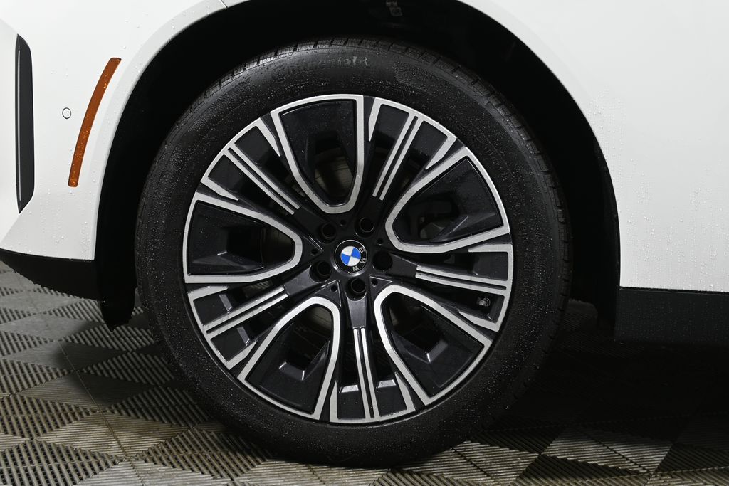 Thumbnail: 2026 BMW X3 - 12