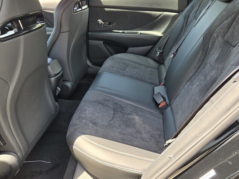 2026 Hyundai Elantra - $38,415