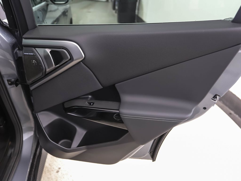 Thumbnail: 2026 BMW X3 - 24