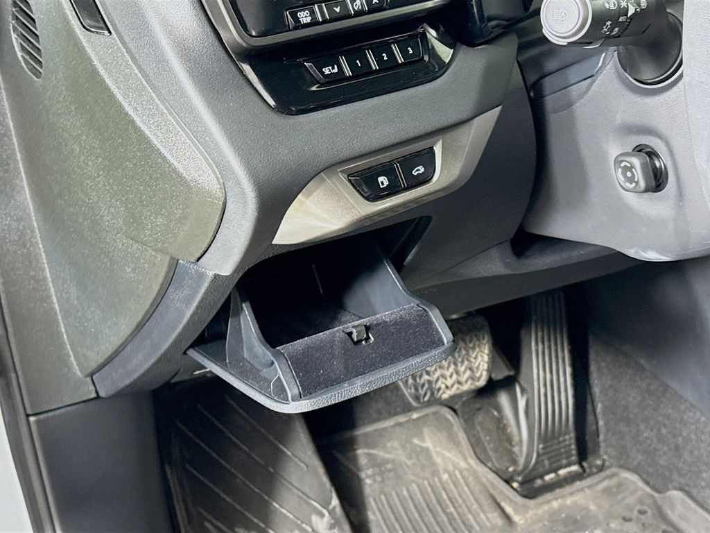 Thumbnail: 2023 Lexus RX - 10