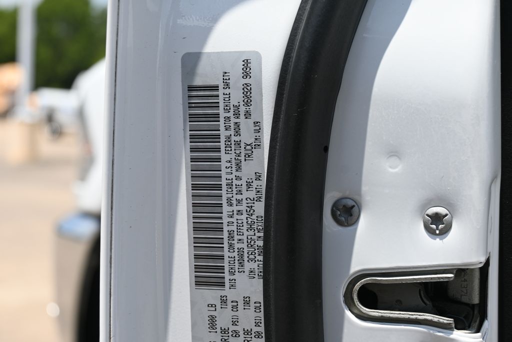 2017 Ram 2500 Laramie White at Autostrade