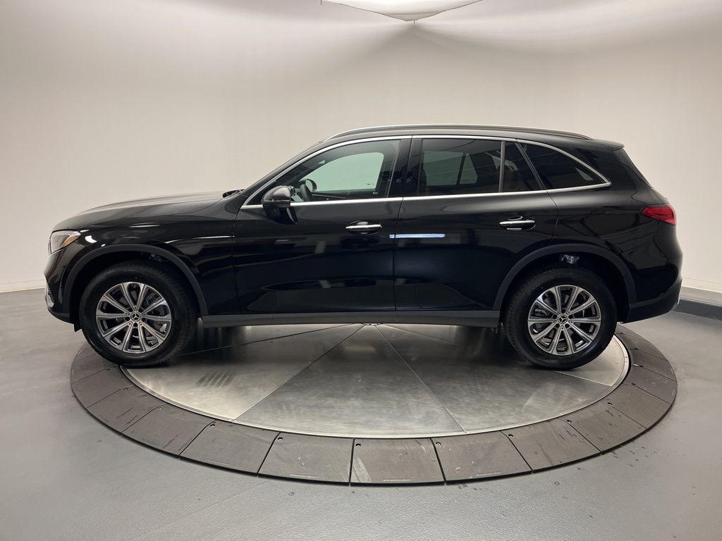 Thumbnail: 2026 Mercedes-Benz GLC - 4