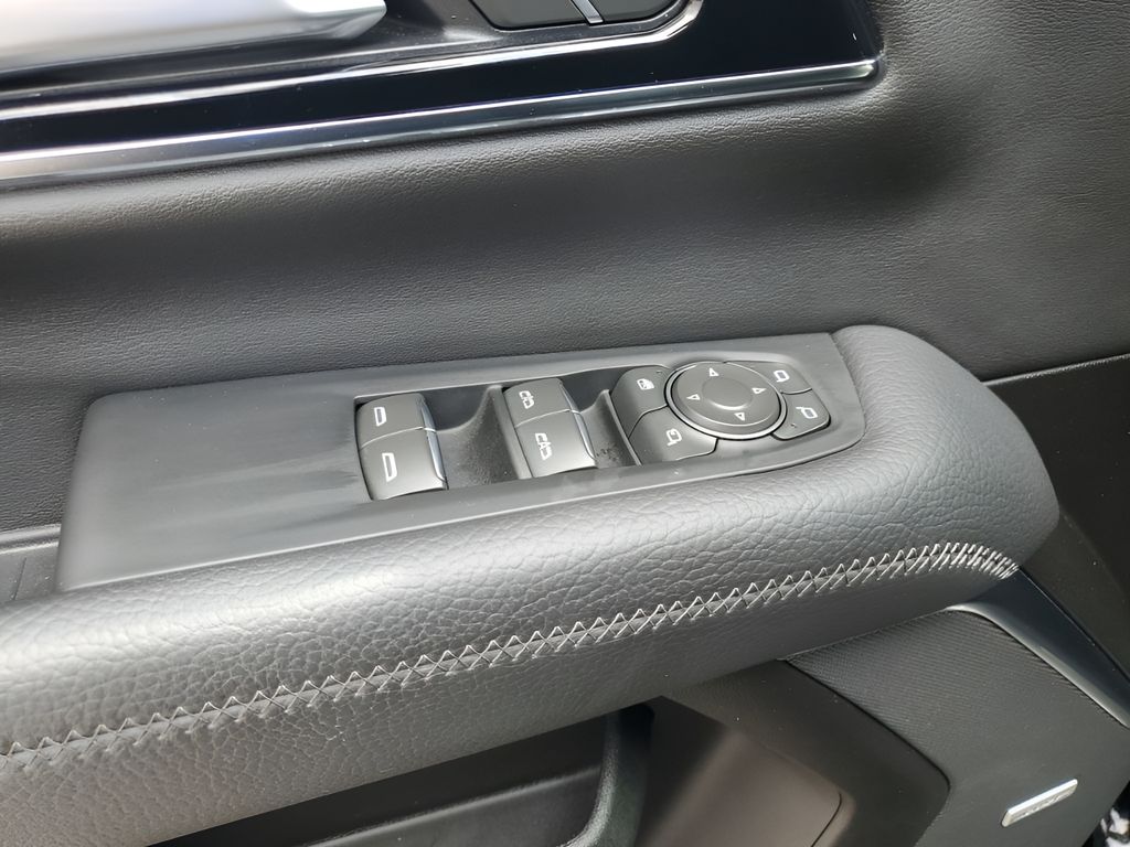 Used Car 2025 Gmc Yukon  Denali For Sale Under $80,000 In Austin, Texas