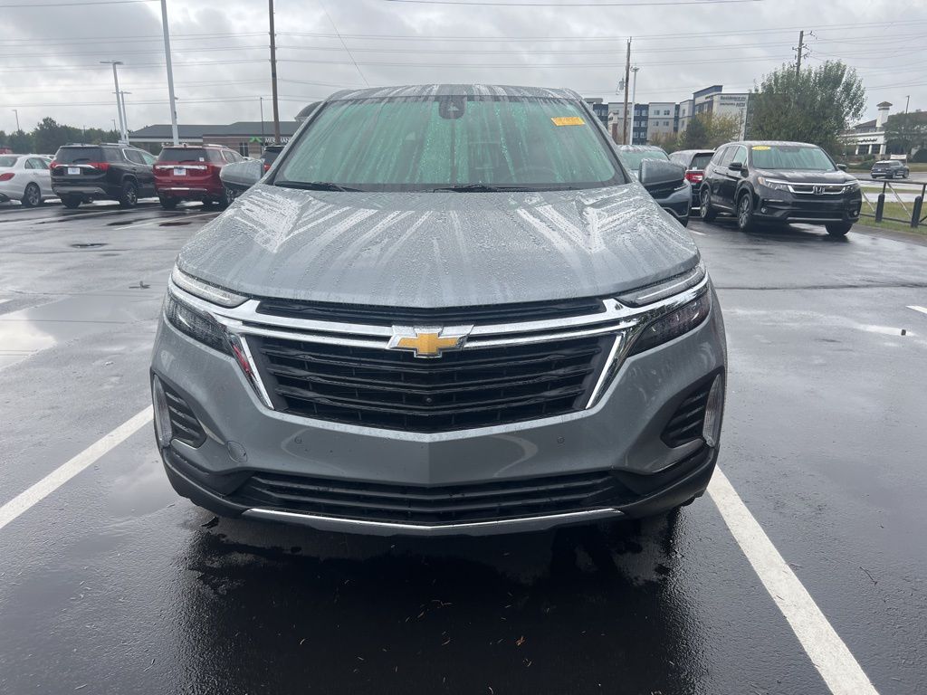 Thumbnail: 2023 Chevrolet Equinox - 5