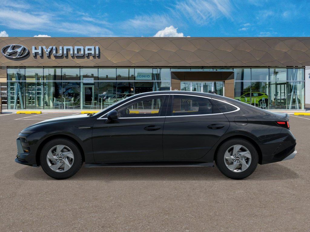 Thumbnail: 2026 Hyundai Sonata - 3