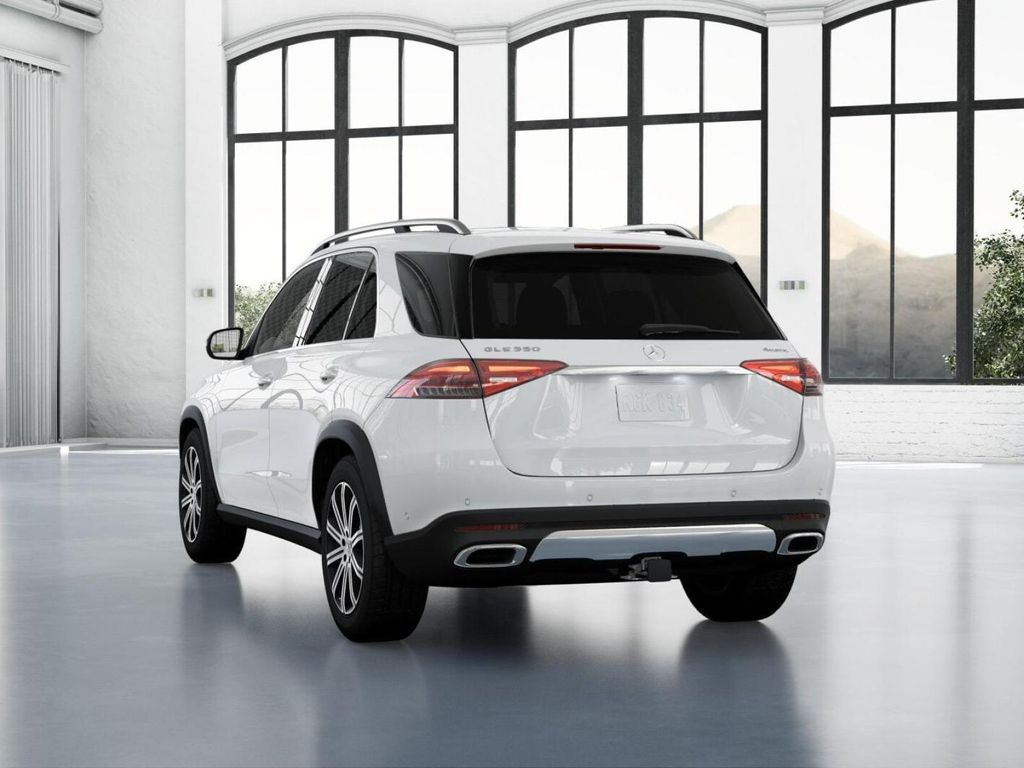 Thumbnail: 2026 Mercedes-Benz GLE - 27