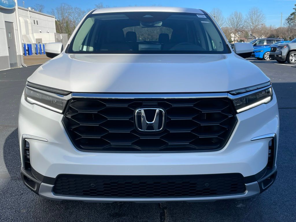 Thumbnail: 2025 Honda Pilot - 9