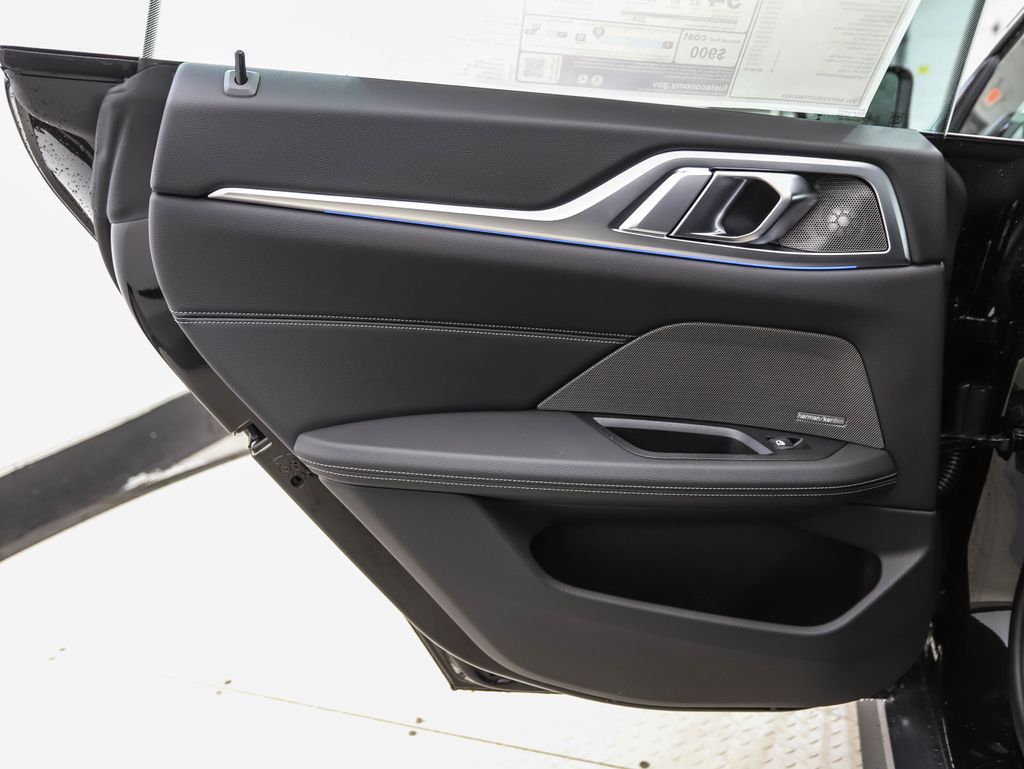 Thumbnail: 2026 BMW i4 - 20