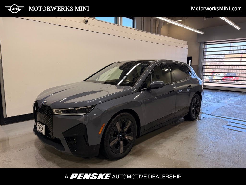 Thumbnail: 2023 BMW iX - 1