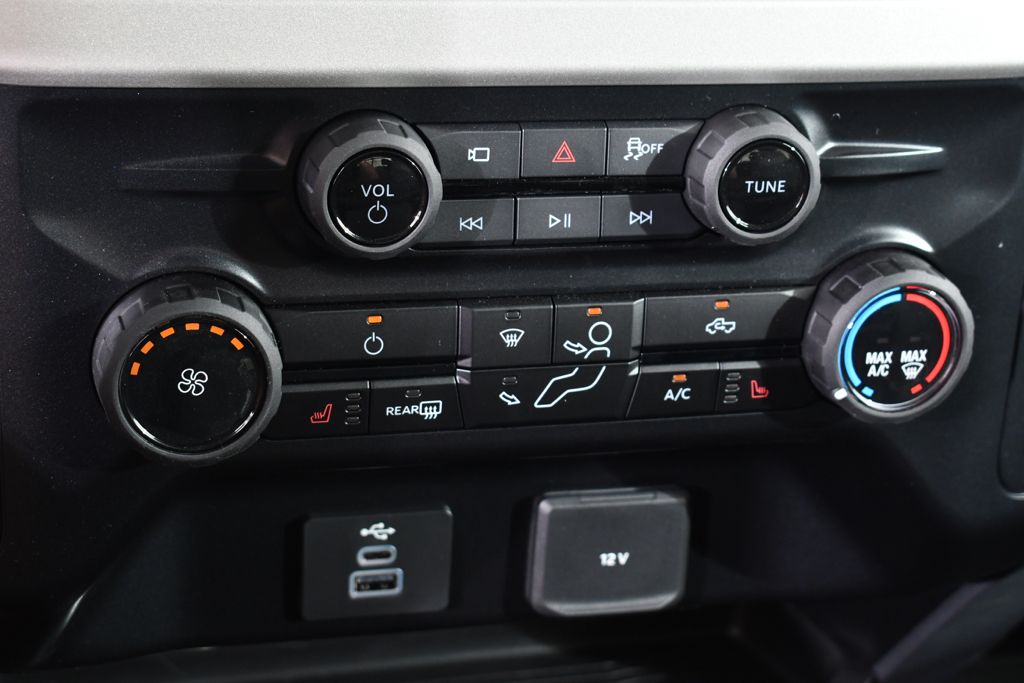 New 2026 Gray Ford XLT Diesel image 31