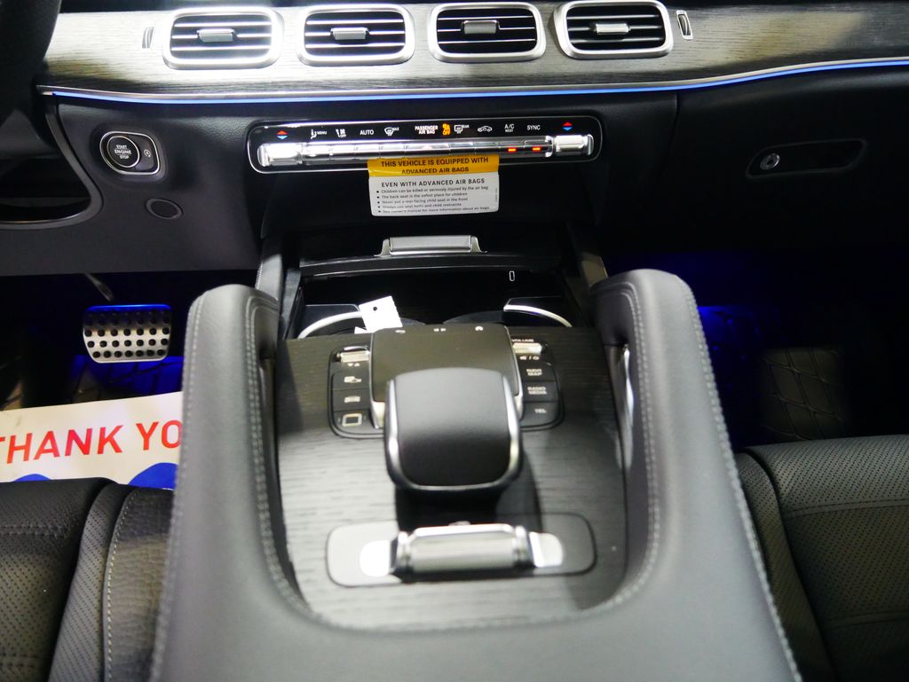 Thumbnail: 2026 Mercedes-Benz GLS - 27