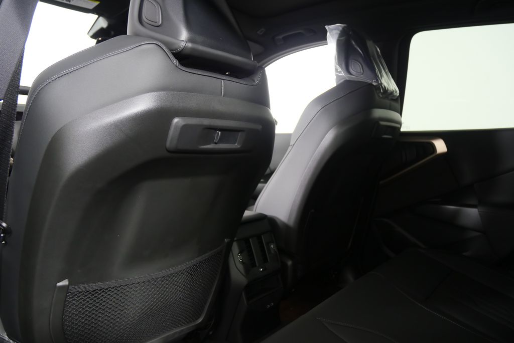 Thumbnail: 2025 BMW X3 - 16