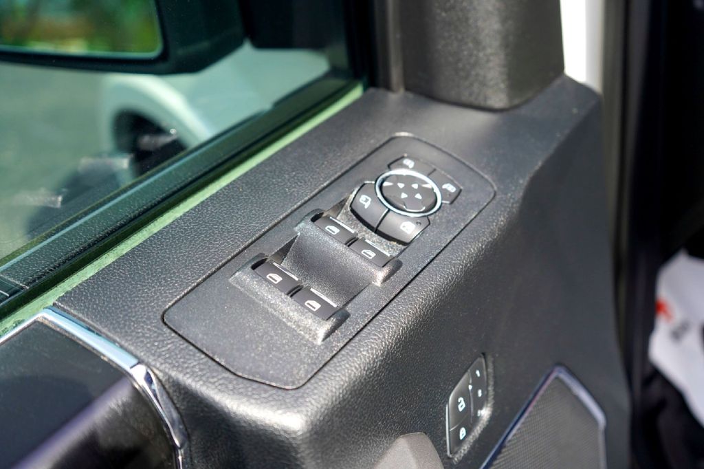 Used Car 2019 Ford F-150  Platinum For Sale Under $35,000 In Taylor, Texas