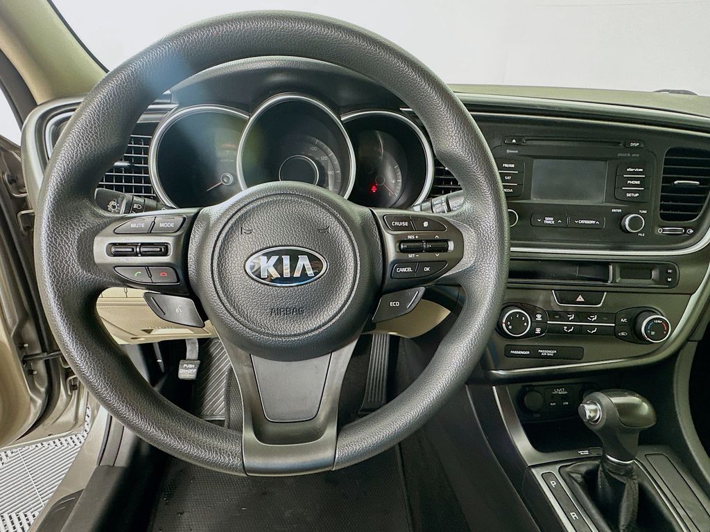 2014 Kia Optima LX 11