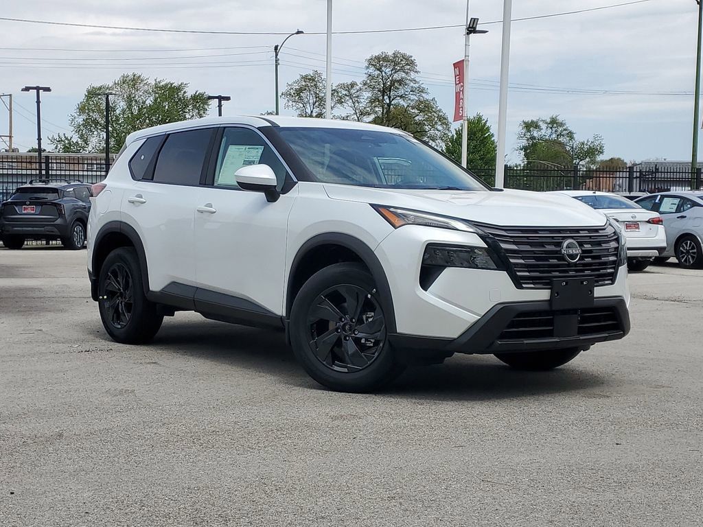 Everest White Pearl Tricoat 2026 Nissan Rogue SUV / Crossover All-Wheel Drive Continuously Variable Transmission