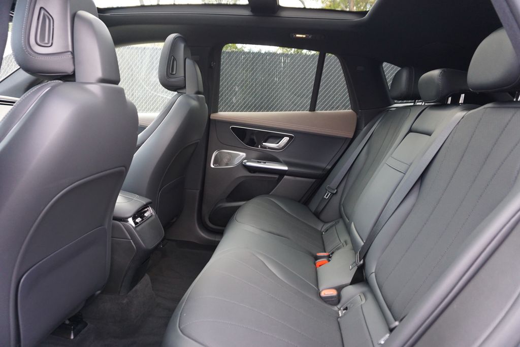 Thumbnail: 2023 Mercedes-Benz EQE - 13