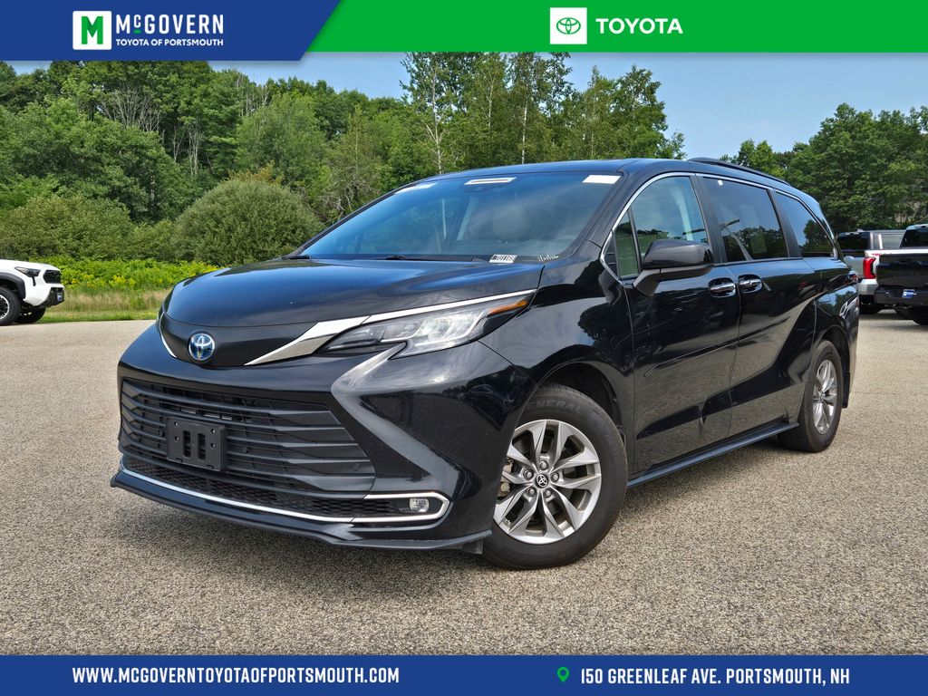 Midnight Black Metallic 2023 Toyota Sienna Minivan All-Wheel Drive Continuously Variable Transmission