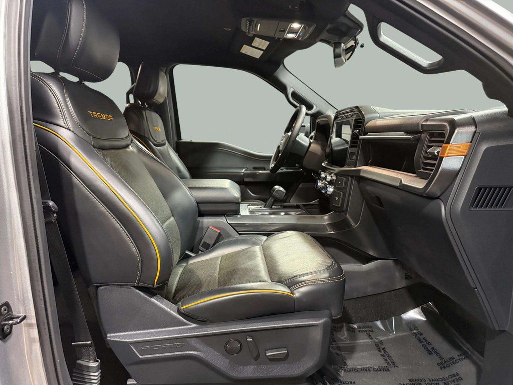 Used 2022 Iconic Silver Metallic Ford Tremor image 27