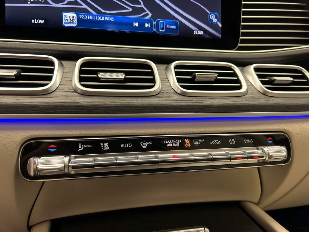 Thumbnail: 2026 Mercedes-Benz GLS - 19