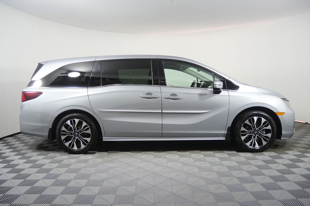 Thumbnail: 2025 Honda Odyssey - 6