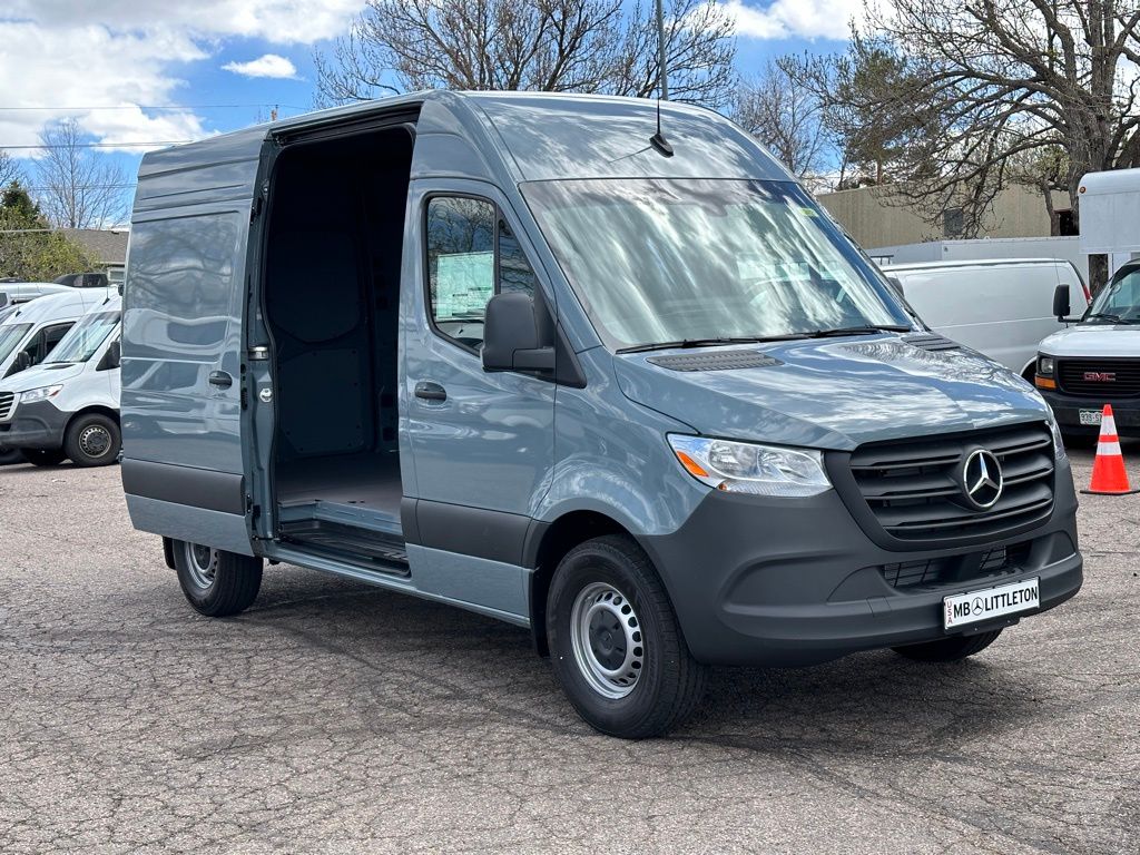 2024 Mercedes-Benz Sprinter 2500 Cargo 144 WB 23