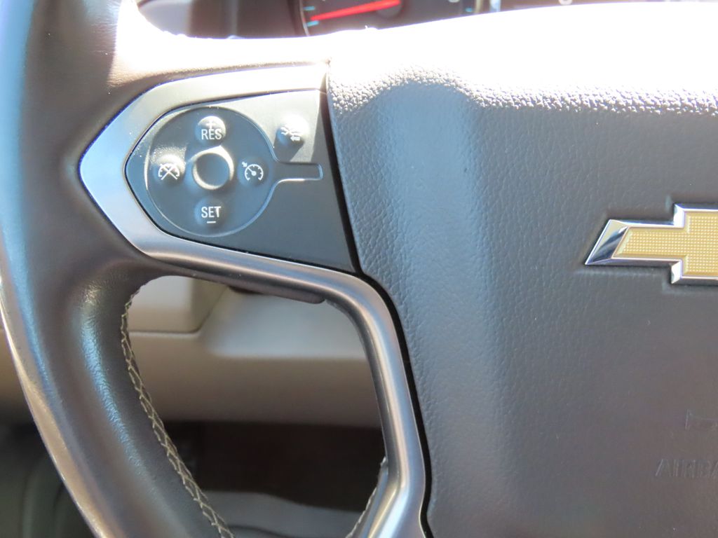 2016 Chevrolet Tahoe LT 11