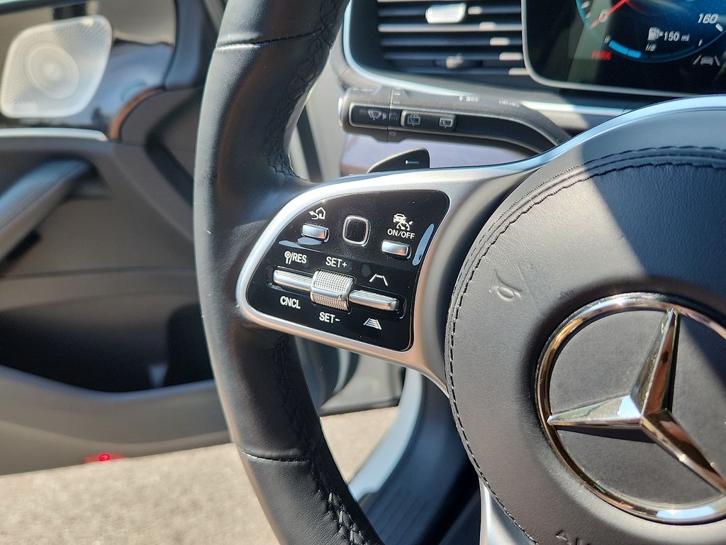 Thumbnail: 2022 Mercedes-Benz GLS - 23