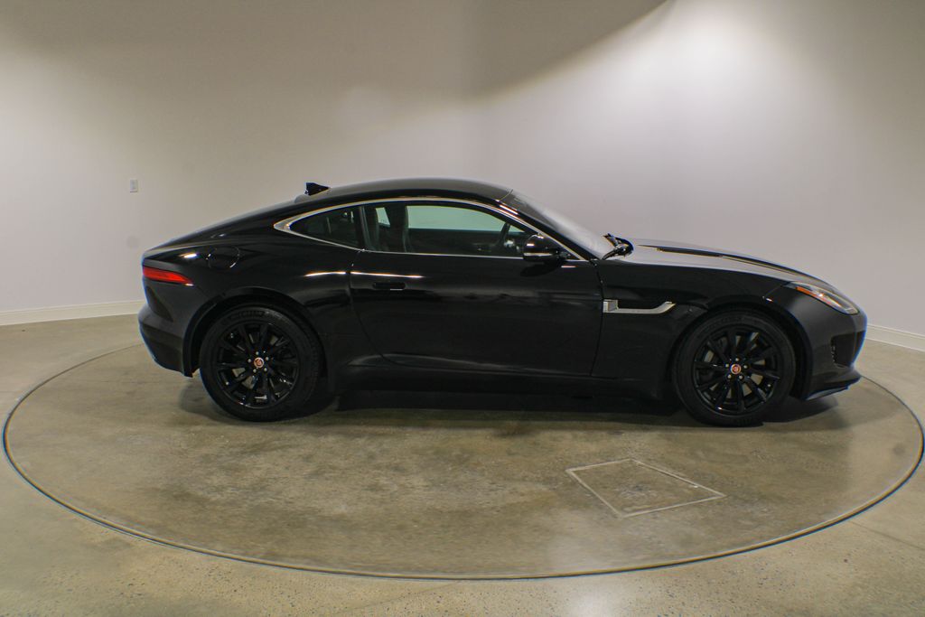 Used 2017 Black Jaguar Base image 7