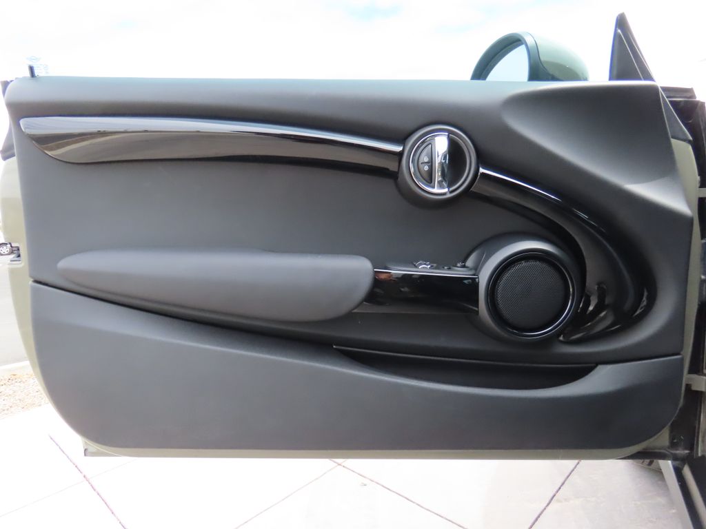 2019 MINI Cooper S 22