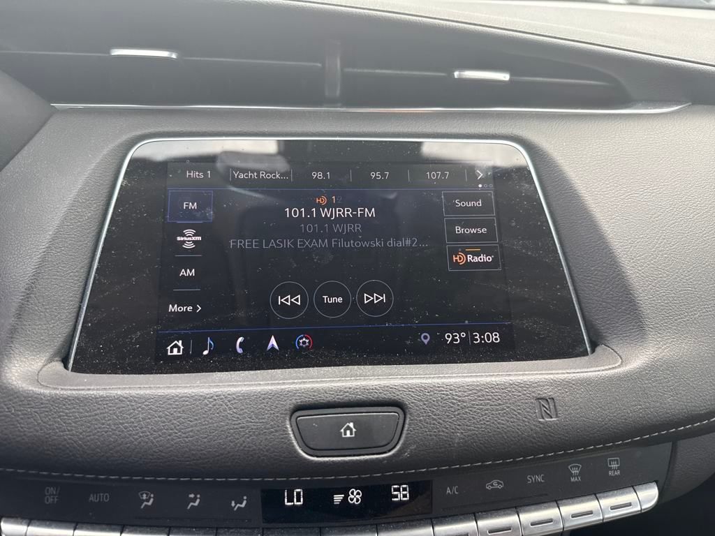 2019 Cadillac XT4 Premium Luxury photo