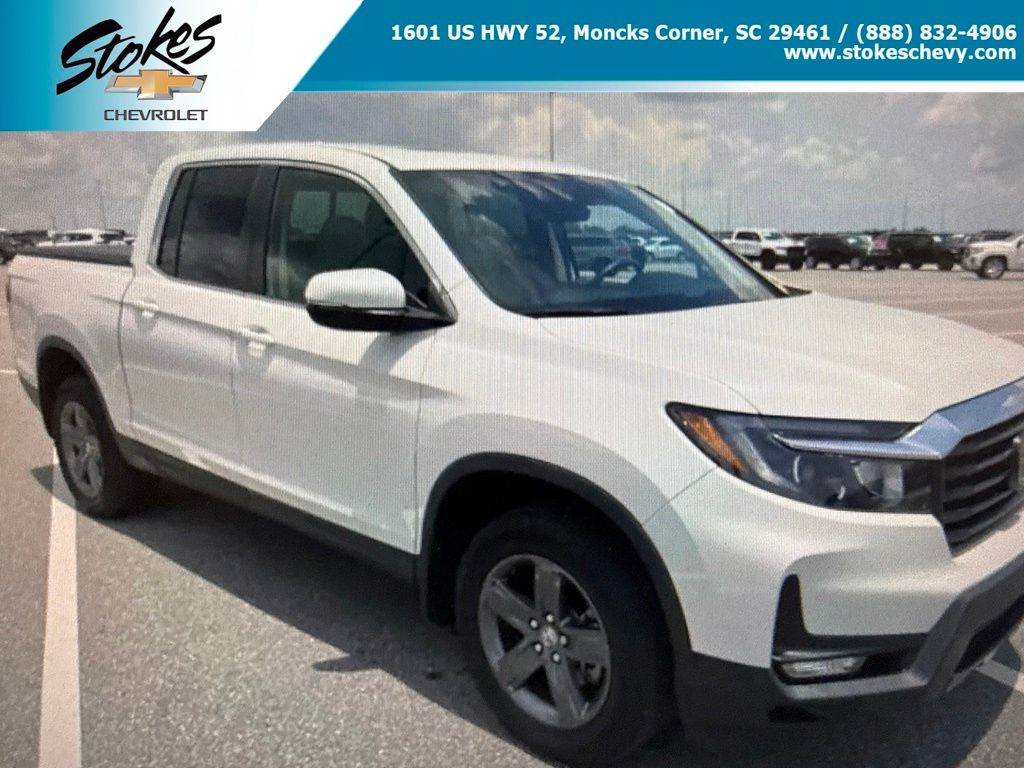White 2023 Honda Ridgeline Pickup Truck All-Wheel Drive 9-Speed Automatic