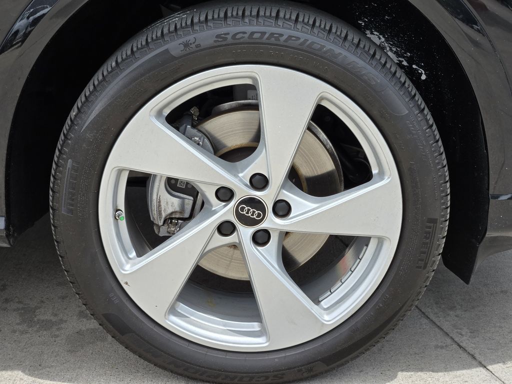 used 2025 Audi Q5 Sportback car, priced at $51,392