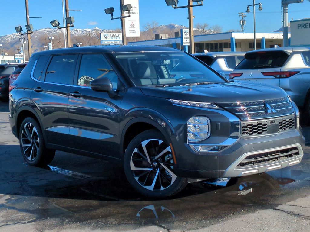 2025 Mitsubishi Outlander Hybrid Plug-in SE S-AWC