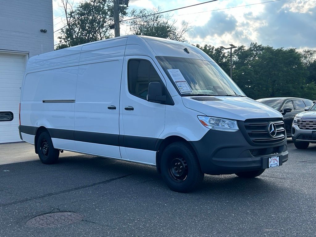 2025 Mercedes-Benz Sprinter Cargo 2500 170 High Roof RWD