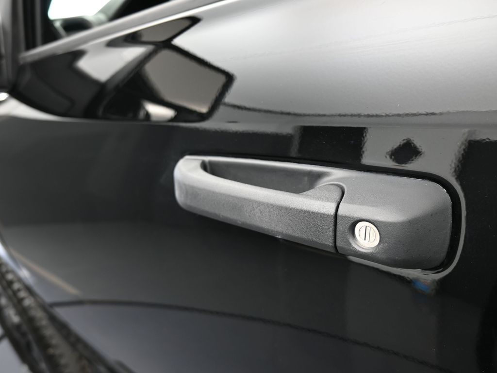 New 2026 Diamond Black Crystal Pearlcoat Ram Tradesman image 29