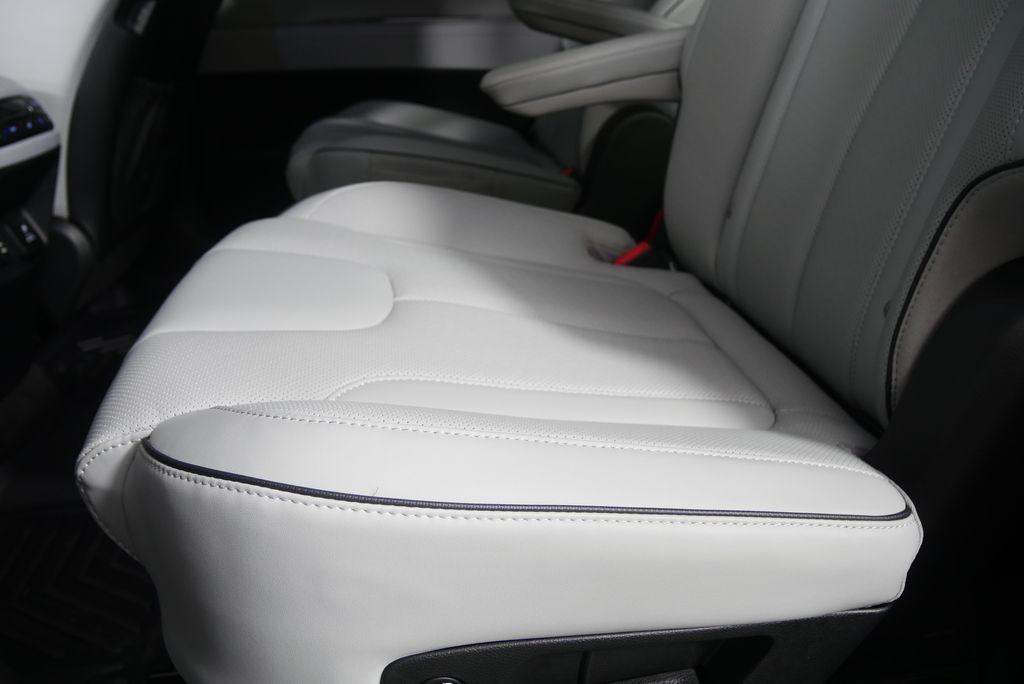 Thumbnail: 2025 Hyundai Palisade - 14