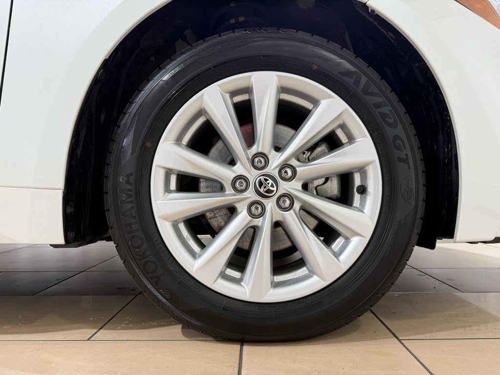 Thumbnail: 2025 Toyota Corolla - 9